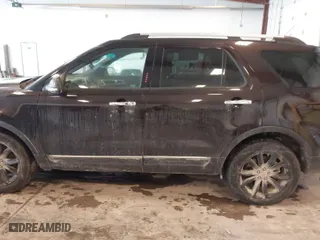 2014 Ford Explorer Limited with VIN 1FM5K8F83EGC41105, listed as a IAAI auction lot 41452555 with 152,193 mi miles. Bid and sale history available at carsss.com. Image 14.