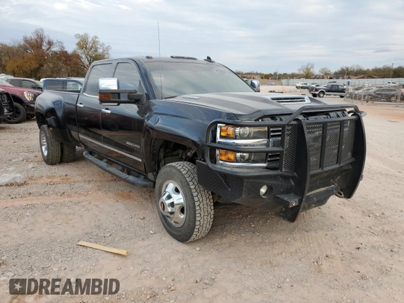 2019 Chevrolet Silverado 3500HD LTZ with VIN 1GC4KXEYXKF126224, listed as a Copart auction lot 83394624 with 75,057 mi miles and Salvage Title. Bid and sale history available at carsss.com. Image 4.