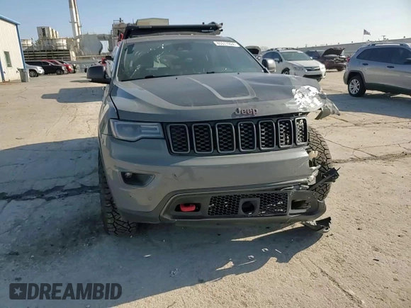 2020 Jeep Grand Cherokee Trailhawk with VIN 1C4RJFLT9LC430514, listed as a Copart auction lot 85311924 with 170,554 mi miles and Salvage title. Bid and sale history available at DreamBid. Image 11.
