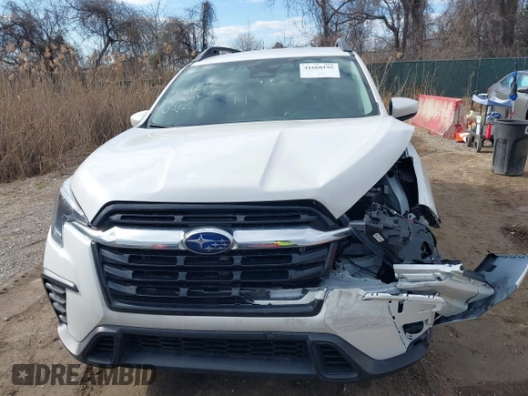 2024 Subaru Ascent Premium z VIN 4S4WMAED9R3458045, wystawiony jako IAAI lot #41660195 z przebiegiem 9 841 mil mil oraz . Historia ofert i sprzedaży dostępna na DreamBid. Obrazek 12.