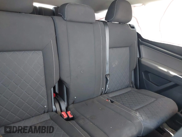 2021 Volkswagen Atlas S с VIN 1V2AP2CA2MC605415, выставлен на аукционе IAAI как лот 42175292 с пробегом 164 656 миль миль и . История ставок и продаж доступна на DreamBid. Изображение 8.