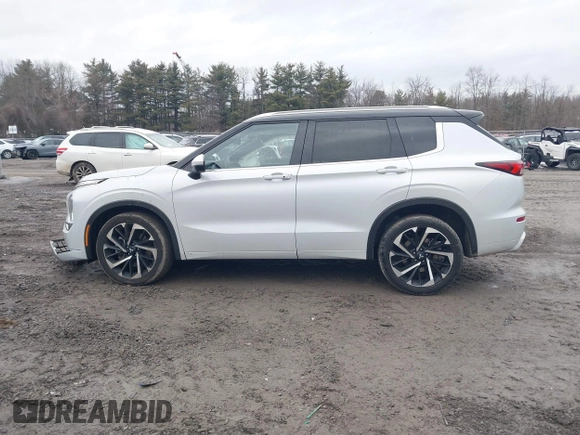 2024 Mitsubishi Outlander SEL z VIN JA4J4WA89RZ056649, wystawiony jako IAAI lot #41715013 z przebiegiem 7 835 mil mil oraz . Historia ofert i sprzedaży dostępna na DreamBid. Obrazek 13.