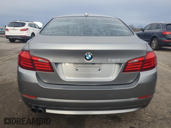 2012 BMW 5 Series 528i xDrive with VIN WBAXH5C51CDW02783, listed as a Copart auction lot 53028215 with 95,006 mi miles and Clean Title. Bid and sale history available at carsss.com. Image 6.
