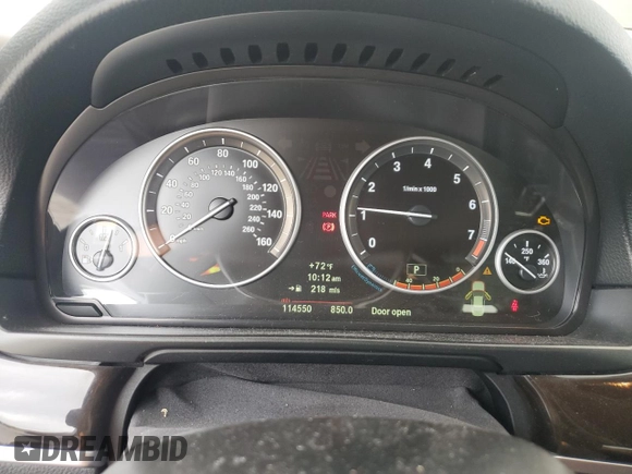 2013 BMW 5 Series 528i xDrive z VIN WBAXH5C52DD107185, wystawiony jako Copart lot #56582315 z przebiegiem 114 550 mil mil oraz Czysty tytuł • Clean title. Historia ofert i sprzedaży dostępna na DreamBid. Obrazek 9.