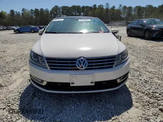 2015 Volkswagen CC VR6 Executive 4Motion with VIN WVWGU7ANXFE813119, listed as a Copart auction lot 47440654 with 110,214 mi miles. Bid and sale history available at carsss.com. Image 5.