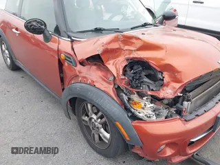 2011 MINI Hardtop with VIN WMWSU3C50BT094756, listed as a IAAI auction lot 42403084 with 52,701 mi miles and . Bid and sale history available at DreamBid. Image 6.