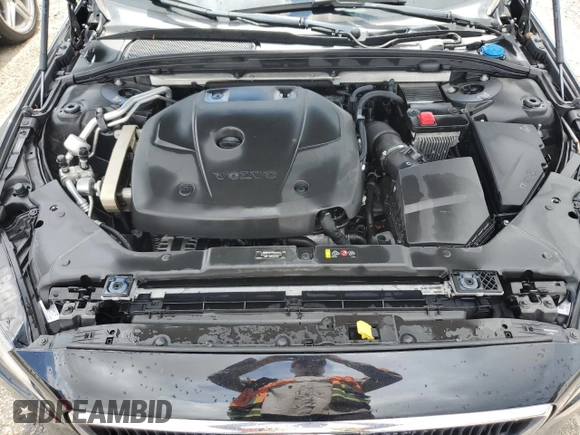 2019 Volvo S60 Momentum with VIN 7JR102FK8KG007329, listed as a Copart auction lot 61924484 with 68,526 mi miles and Non Repairable. Bid and sale history available at carsss.com. Image 11.