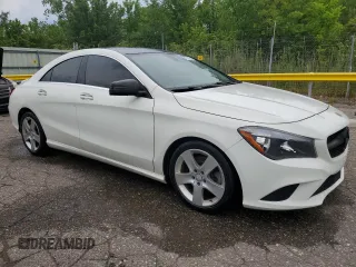 2015 Mercedes-Benz CLA 250 with VIN WDDSJ4GB0FN229669, listed as a Copart auction lot 61818805 with 82,975 mi miles and Clean title. Bid and sale history available at DreamBid. Image 4.
