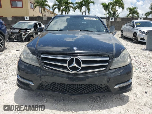2012 Mercedes-Benz C 300 Sport with VIN WDDGF8BB7CR200079, listed as a Copart auction lot 61307535 with 131,500 mi miles and Clean title. Bid and sale history available at DreamBid. Image 5.