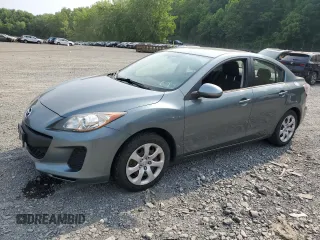 2012 Mazda 3 i Sport with VIN JM1BL1UG2C1540977, listed as a Copart auction lot 60111005 with 25,562 mi miles and Salvage title. Bid and sale history available at DreamBid. Image 1.