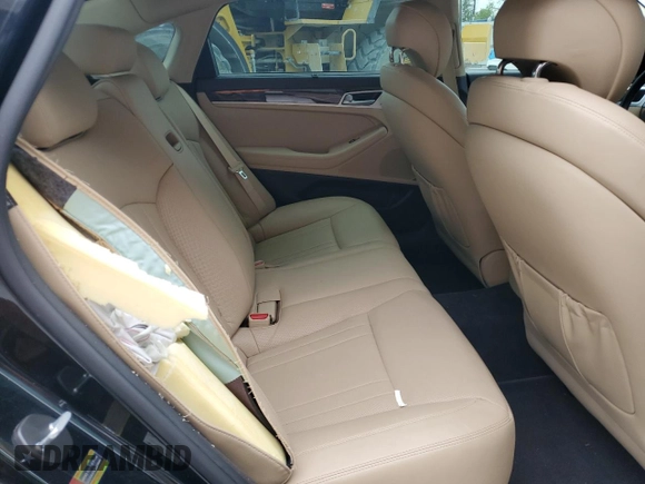 2017 Genesis G80 3.8L z VIN KMHGN4JE0HU180808, wystawiony jako Copart lot #52796555 z przebiegiem 81 598 mil mil oraz Szkody całkowita. Historia ofert i sprzedaży dostępna na DreamBid. Obrazek 10.
