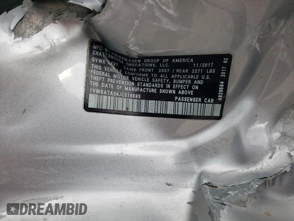 2018 Volkswagen Passat SE z VIN 1VWBA7A34JC016593, wystawiony jako Copart lot #86755894 z przebiegiem 98 351 mil mil oraz Szkoda całkowita • Salvage title. Historia ofert i sprzedaży dostępna na DreamBid. Obrazek 12.
