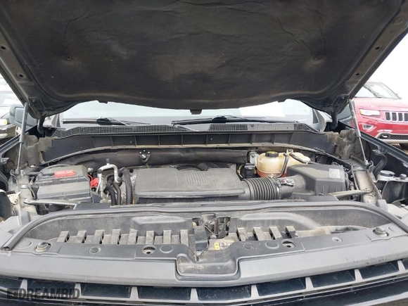 2019 Chevrolet Silverado 1500 RST with VIN 3GCUYEED7KG115048, listed as a IAAI auction lot 41860689 with 173,067 mi miles. Bid and sale history available at carsss.com. Image 10.