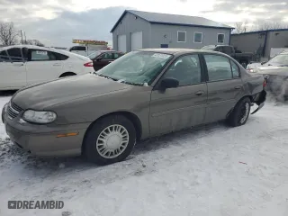 2001 Chevrolet Malibu with VIN 1G1ND52J316278945, listed as a Copart auction lot 42051925 with 120,904 mi miles and Salvage Title. Bid and sale history available at carsss.com. Image 1.