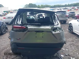 2022 Toyota RAV4 Hybrid XLE z VIN 4T3RWRFV7NU063922, wystawiony jako IAAI lot #42585891 z przebiegiem Nie podano mil oraz . Historia ofert i sprzedaży dostępna na DreamBid. Obrazek 17.