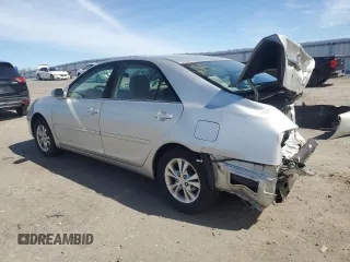 2005 Toyota Camry LE with VIN 4T1BF30K15U093326, listed as a Copart auction lot 48425395 with 90,728 mi miles and Salvage Title. Bid and sale history available at DreamBid. Image 2.