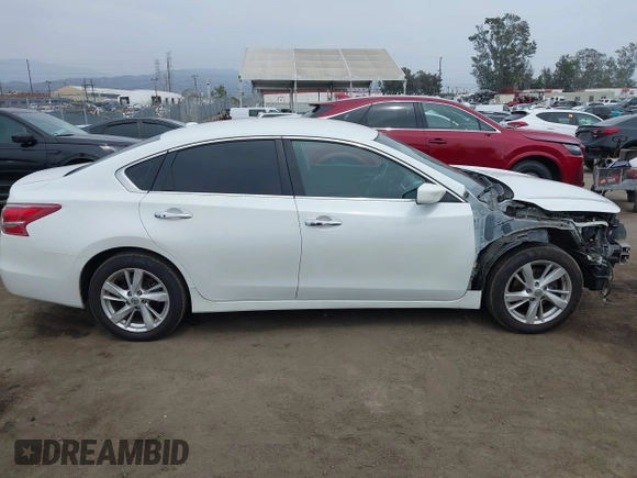 2013 Nissan Altima SV with VIN 1N4AL3AP8DN537187, listed as a IAAI auction lot 42375168 with 192,094 mi miles and . Bid and sale history available at DreamBid. Image 14.