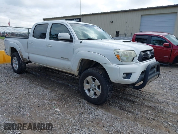 2013 Toyota Tacoma PreRunner z VIN 5TFKU4HN6DX003129, wystawiony jako IAAI lot #42190939 z przebiegiem 206 404 mil mil oraz . Historia ofert i sprzedaży dostępna na DreamBid. Obrazek 1.