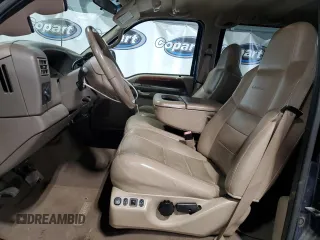 2002 Ford F-350 XL with VIN 1FTSW31F32ED59540, listed as a Copart auction lot 54148235 with 219,395 mi miles and Clean title. Bid and sale history available at DreamBid. Image 7.