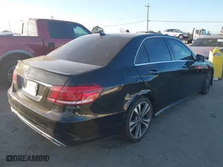 2016 Mercedes-Benz E-Class E 350 Sport with VIN WDDHF5KB4GB170136, listed as a IAAI auction lot 41630907 with 149,882 mi miles. Bid and sale history available at carsss.com. Image 4.