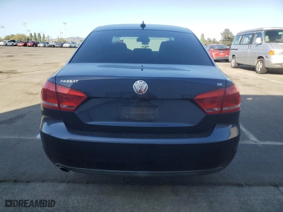 2014 Volkswagen Passat SE with VIN 1VWBP7A34EC008658, listed as a Copart auction lot 53994485 with 99,897 mi miles and Salvage Title. Bid and sale history available at carsss.com. Image 6.