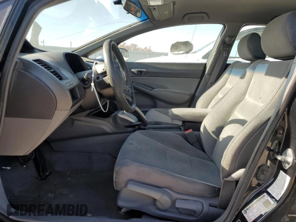 2008 Honda Civic LX z VIN 1HGFA16588L075606, wystawiony jako Copart lot #55765845 z przebiegiem 201 896 mil mil oraz Szkoda całkowita • Salvage title. Historia ofert i sprzedaży dostępna na DreamBid. Obrazek 7.