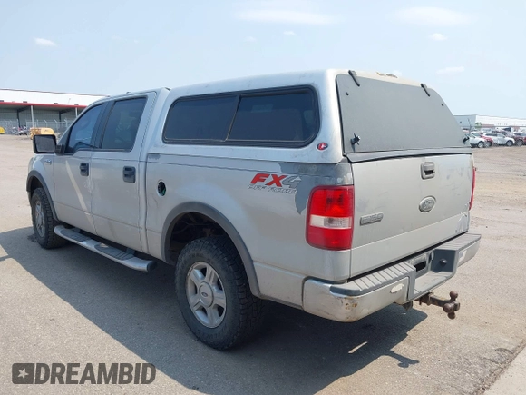 2004 Ford F-150 XLT with VIN 1FTPW14554KC67850, listed as a IAAI auction lot 42391663 with 231,493 mi miles and . Bid and sale history available at DreamBid. Image 3.