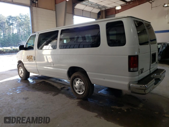 1999 Ford Econoline Passenger XL with VIN 1FBSS31L0XHB37226, listed as a Copart auction lot 46419355 with 51,209 mi miles and Clean Title. Bid and sale history available at DreamBid. Image 2.