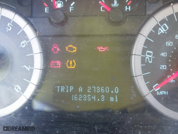 2010 Ford Escape XLT with VIN 1FMCU9D74AKD38287, listed as a IAAI auction lot 41688262 with 162,354 mi miles. Bid and sale history available at carsss.com. Image 7.