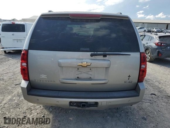 2008 Chevrolet Suburban 3LT z VIN 3GNFC16048G136659, wystawiony jako Copart lot #56365625 z przebiegiem 206 136 mil mil oraz Czysty tytuł • Clean title. Historia ofert i sprzedaży dostępna na DreamBid. Obrazek 6.