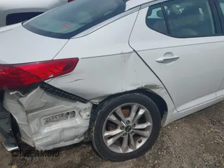 2011 Kia Optima EX z VIN KNAGN4A78B5097406, wystawiony jako IAAI lot #42255525 z przebiegiem 264 724 mil mil oraz . Historia ofert i sprzedaży dostępna na DreamBid. Obrazek 6.