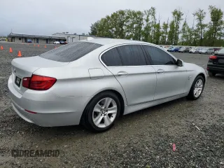 2012 BMW 5 Series 528i xDrive with VIN WBAXH5C59CDW04183, listed as a Copart auction lot 54977285 with 146,507 mi miles and Clean Title. Bid and sale history available at DreamBid. Image 3.