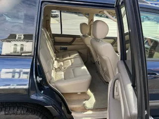 2004 Toyota Land Cruiser with VIN JTEHT05JX42064452, listed as a Copart auction lot 76583664 with 185,381 mi miles and Clean Title. Bid and sale history available at carsss.com. Image 6.