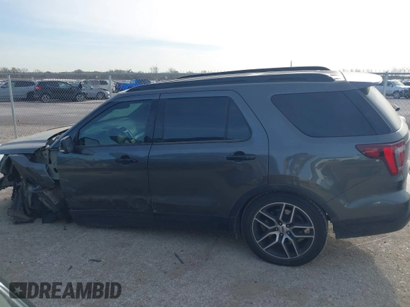 2019 Ford Explorer Sport with VIN 1FM5K8GT3KGA71276, listed as a IAAI auction lot 41865180 with 73,952 mi miles and . Bid and sale history available at carsss.com. Image 15.