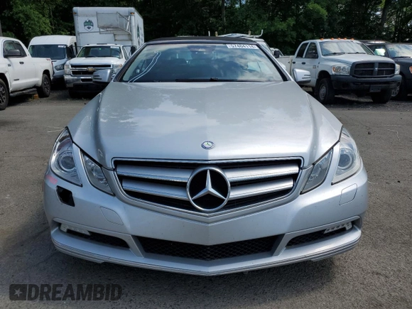 2011 Mercedes-Benz E 350 с VIN WDDKK5GF0BF081579, выставлен на аукционе Copart как лот 57484114 с пробегом 134 303 миль миль и Списание • Salvage title. История ставок и продаж доступна на DreamBid. Изображение 5.