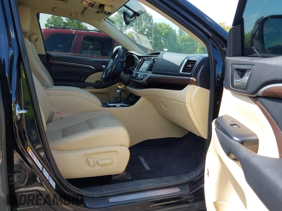 2015 Toyota Highlander Limited with VIN 5TDDKRFH3FS178486, listed as a IAAI auction lot 42658588 with 137,213 mi miles and . Bid and sale history available at DreamBid. Image 5.