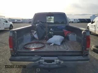 2002 Ford F-250 XL with VIN 1FTNW20F42EA12257, listed as a Copart auction lot 47253775 with 235,976 mi miles and Clean Title. Bid and sale history available at DreamBid. Image 6.