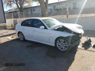 2006 BMW 3 Series 325i with VIN WBAVB13506PT09008, listed as a Copart auction lot 52020275 with 0 mi miles and Salvage Title. Bid and sale history available at carsss.com. Image 4.