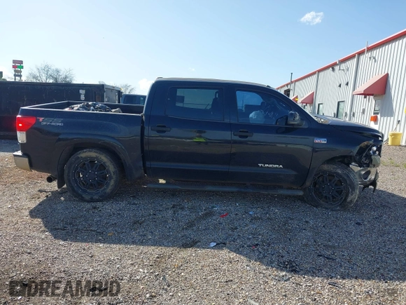 2013 Toyota Tundra 4WD Truck with VIN 5TFDW5F17DX275780, listed as a IAAI auction lot 41710728 with 160,298 mi miles. Bid and sale history available at carsss.com. Image 14.