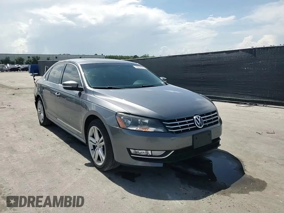 2015 Volkswagen Passat SEL Premium with VIN 1VWCV7A36FC007670, listed as a Copart auction lot 60208065 with 143,703 mi miles and Salvage title. Bid and sale history available at DreamBid. Image 14.