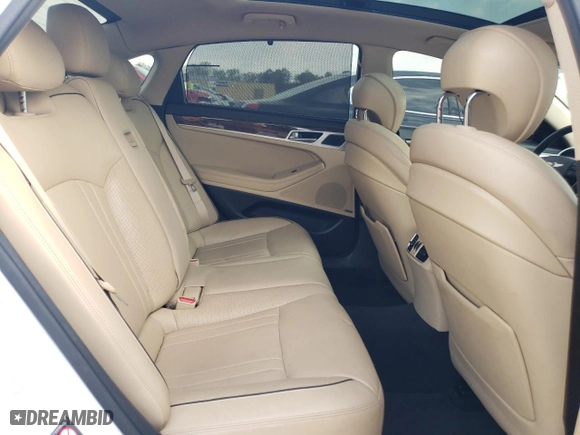 2015 Hyundai Genesis 3.8L with VIN KMHGN4JE5FU074383, listed as a Copart auction lot 51638645 with 212,610 mi miles and Clean Title. Bid and sale history available at carsss.com. Image 10.