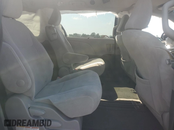 2015 Toyota Sienna LE AAS with VIN 5TDKK3DC5FS551443, listed as a Copart auction lot 62180765 with 177,145 mi miles and Clean title. Bid and sale history available at DreamBid. Image 11.