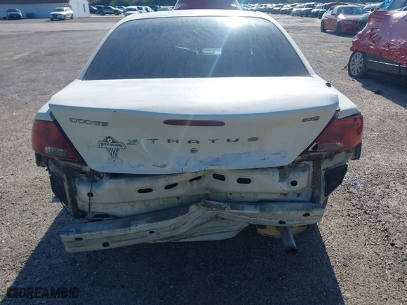 2005 Dodge Stratus Sdn SXT with VIN 1B3EL46X95N568803, listed as a IAAI auction lot 41467555 with 122,610 mi miles. Bid and sale history available at carsss.com. Image 17.