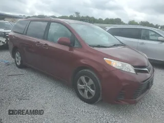 2018 Toyota Sienna LE Auto Access Seat with VIN 5TDKZ3DC8JS939030, listed as a Copart auction lot 60990575 with 78,809 mi miles and Salvage title. Bid and sale history available at DreamBid. Image 4.