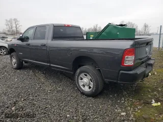 2022 Ram 2500 Tradesman with VIN 3C6UR5HJ2NG354744, listed as a Copart auction lot 43174365 with 17,589 mi miles and Salvage Title. Bid and sale history available at carsss.com. Image 2.