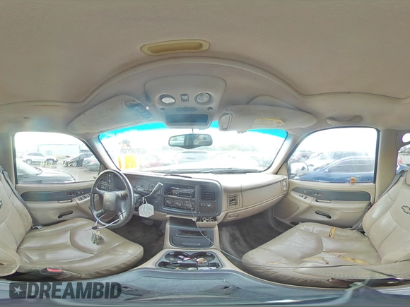 2002 Chevrolet Avalanche with VIN 3GNEC13TX2G104249, listed as a Copart auction lot 62910112 with 217,614 mi miles and Salvage title. Bid and sale history available at DreamBid. Image 12.