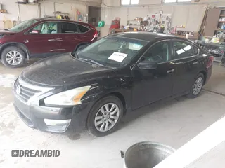2015 Nissan Altima SV with VIN 1N4AL3AP4FC207562, listed as a IAAI auction lot 42114974 with 185,360 mi miles and . Bid and sale history available at DreamBid. Image 2.