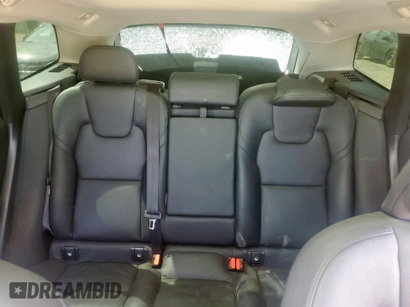 2025 Volvo XC60 Plus z VIN YV4M12RC9S1116363, wystawiony jako Copart lot #57709755 z przebiegiem 9 523 mil mil oraz Czysty tytuł • Clean title. Historia ofert i sprzedaży dostępna na DreamBid. Obrazek 10.
