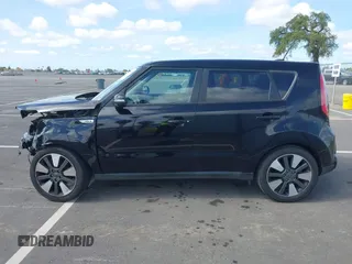 2016 Kia Soul ! with VIN KNDJX3A57G7256620, listed as a IAAI auction lot 41847733 with 124,931 mi miles. Bid and sale history available at carsss.com. Image 14.