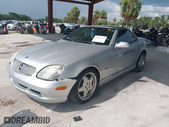 2001 Mercedes-Benz SLK 230 Kompressor с VIN WDBKK49F51F233449, выставлен на аукционе IAAI как лот 42485779 с пробегом 137 282 миль миль и . История ставок и продаж доступна на DreamBid. Изображение 2.